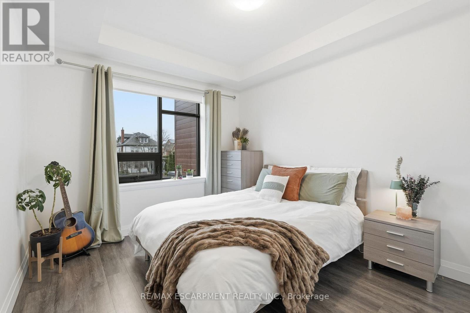 201 - 30 Hamilton Street S, Hamilton, Ontario  L8B 1V8 - Photo 25 - X12894790