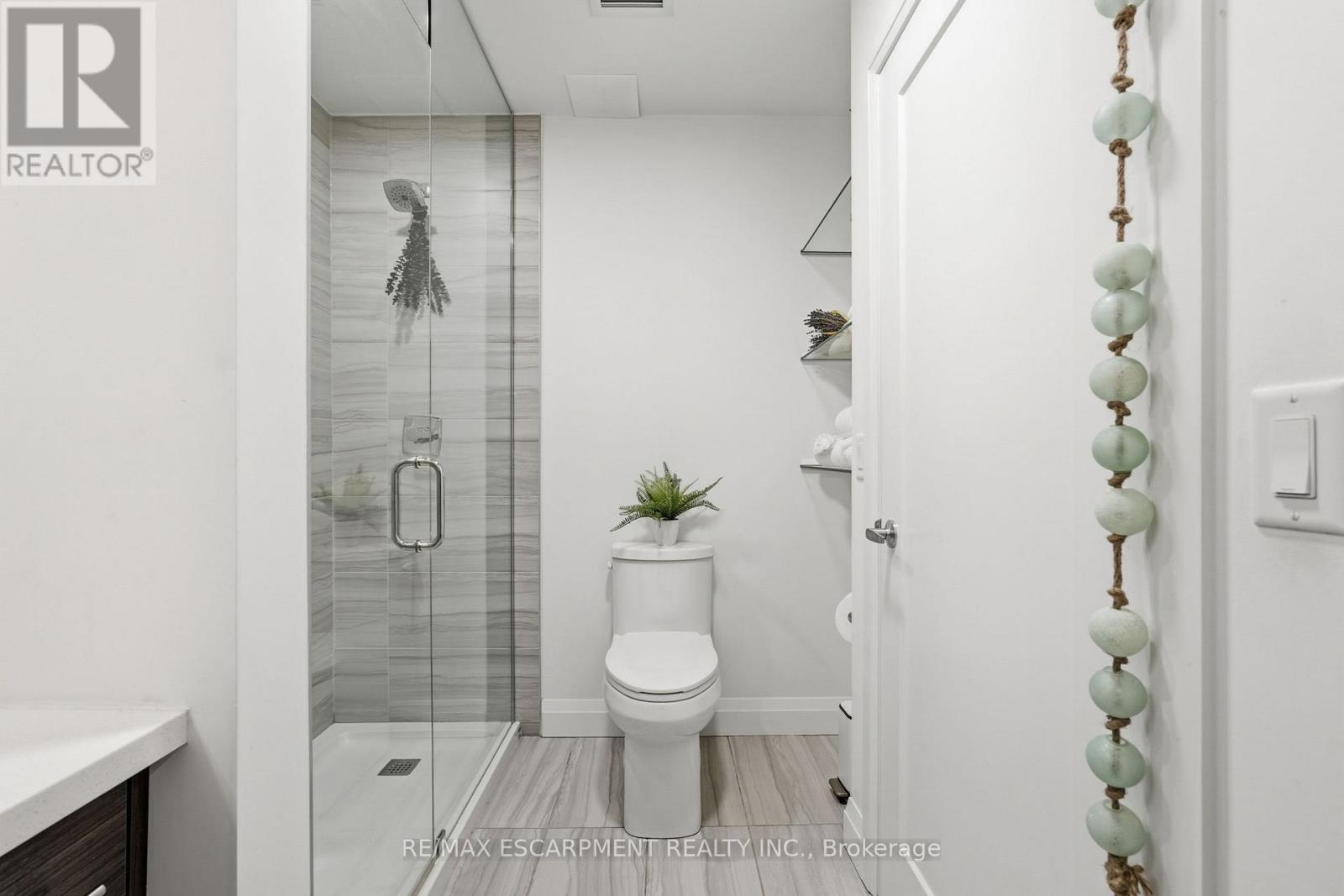 201 - 30 Hamilton Street S, Hamilton, Ontario  L8B 1V8 - Photo 29 - X12894790