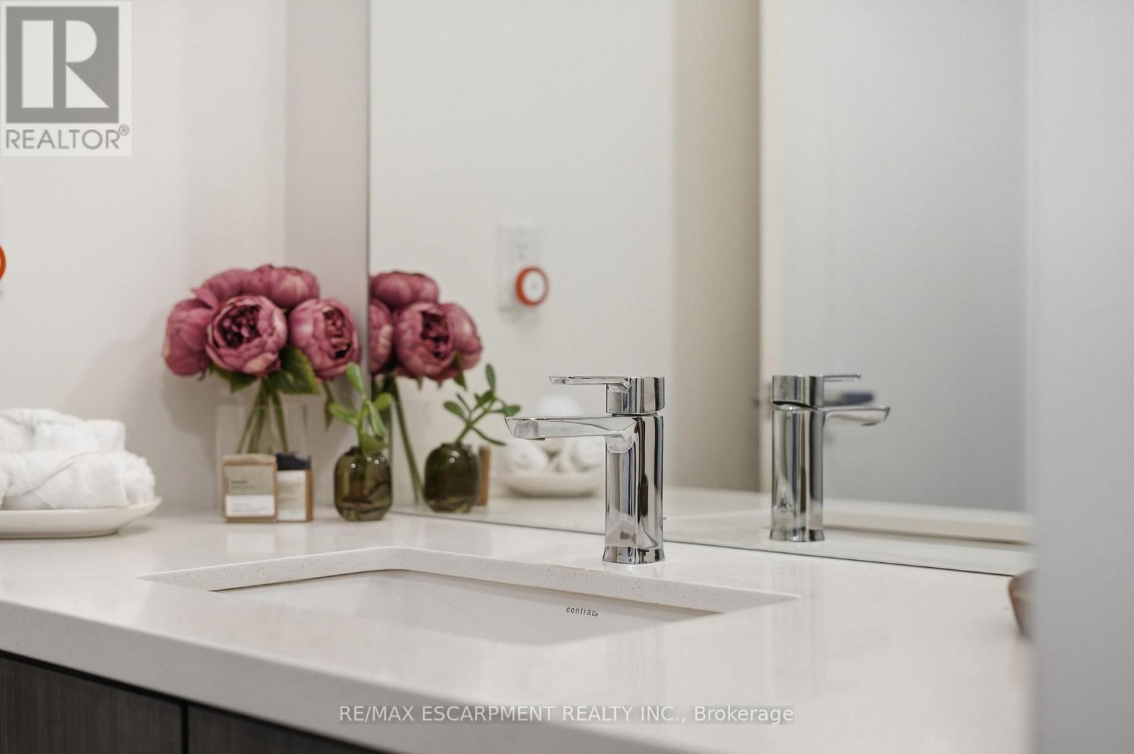 201 - 30 Hamilton Street S, Hamilton, Ontario  L8B 1V8 - Photo 32 - X12894790