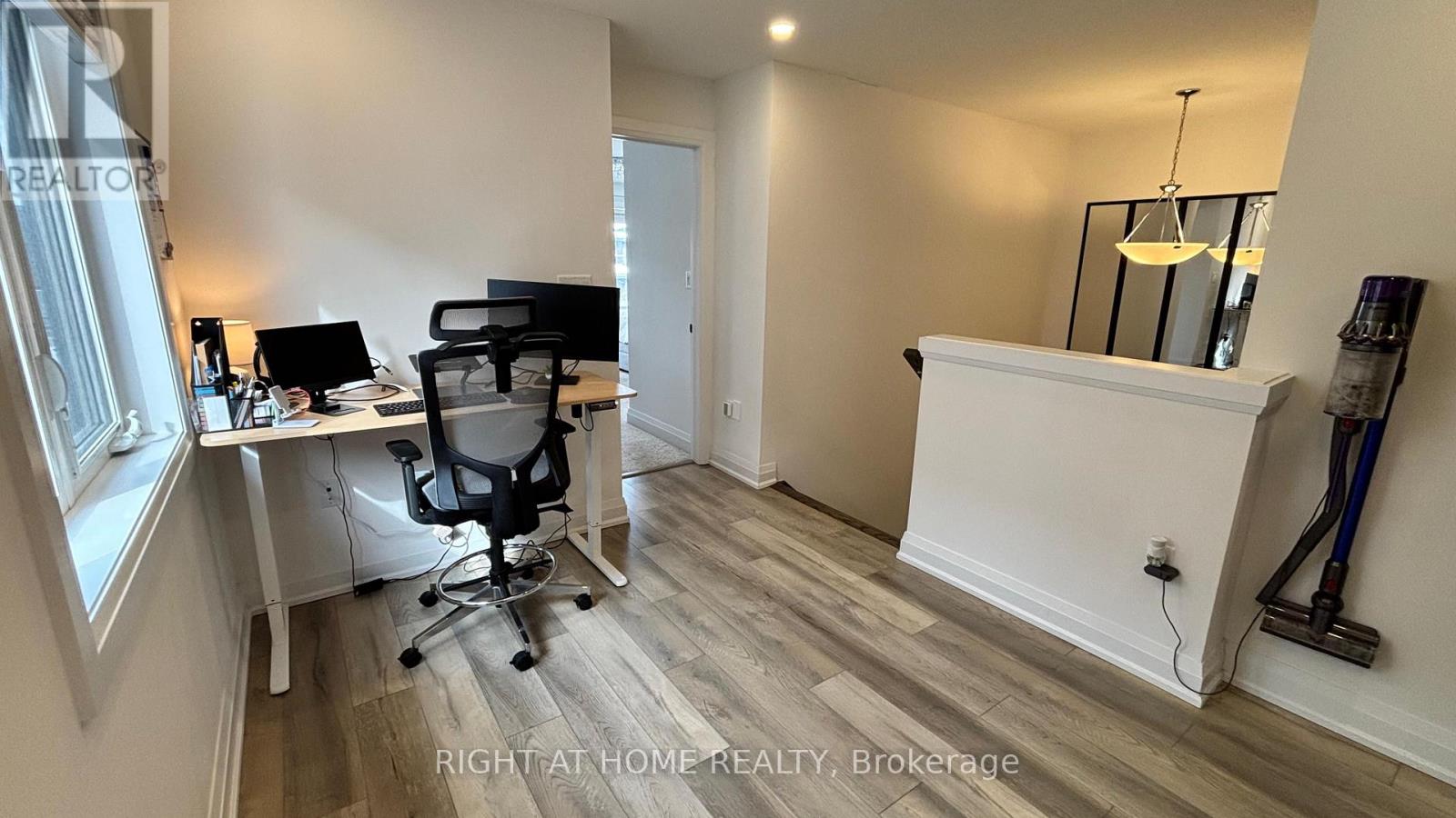 205 Longboat Run W, Brantford, Ontario  N3T 0T2 - Photo 24 - X12894960