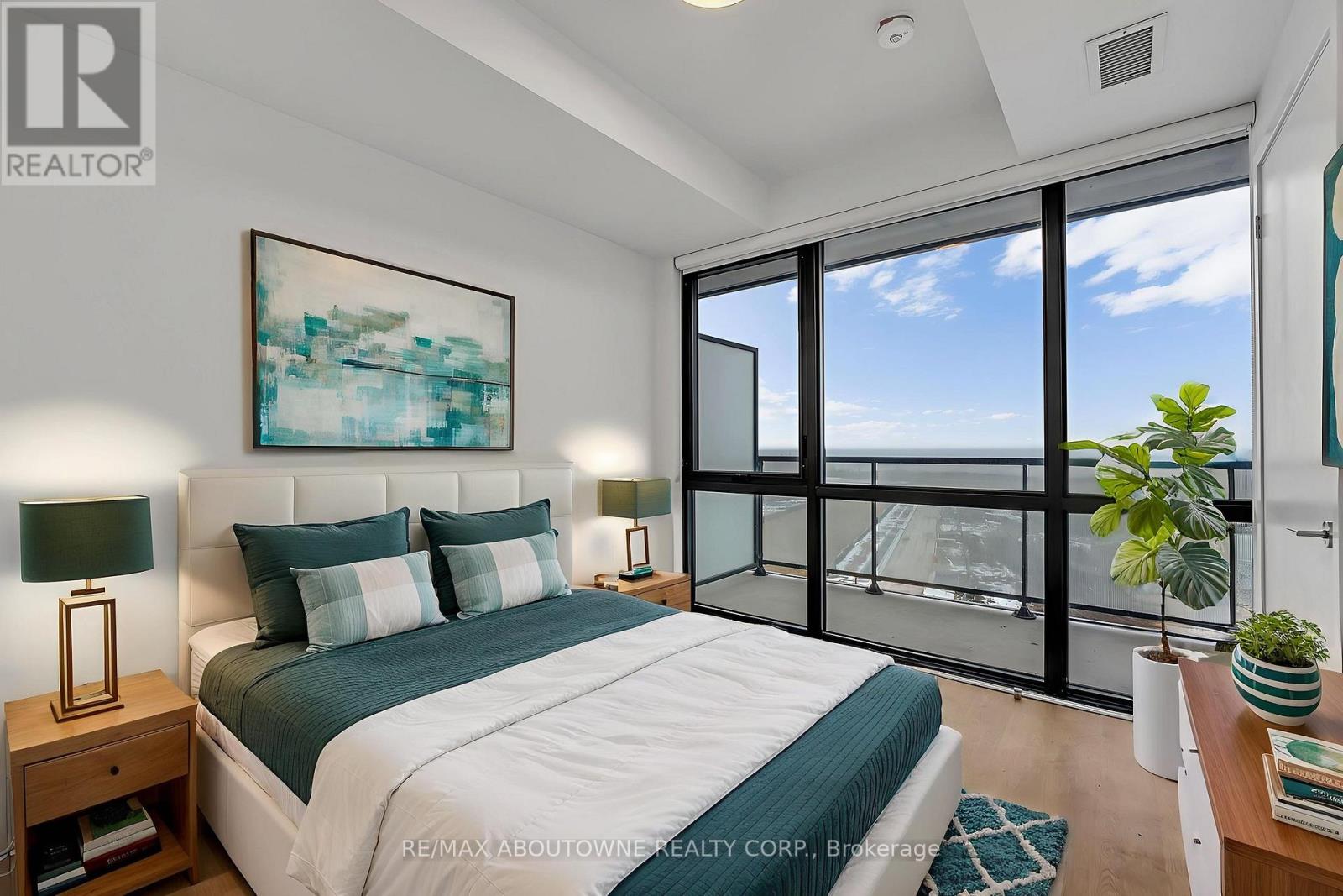 517 - 251 Masonry Way, Mississauga, Ontario  L5H 0B2 - Photo 30 - W12802984