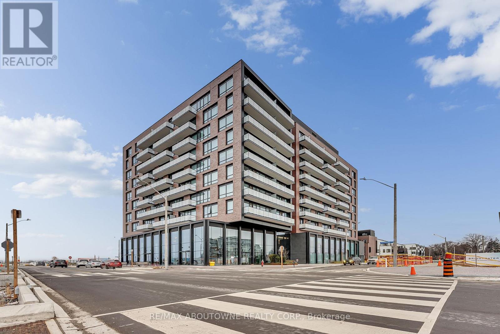 517 - 251 MASONRY WAY, Mississauga, Ontario