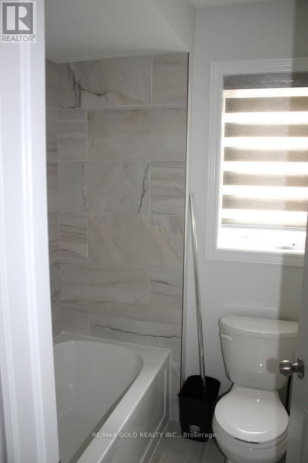 30 Henry Maracle Street E, North Dumfries, Ontario  N0B 1E0 - Photo 22 - X12890506