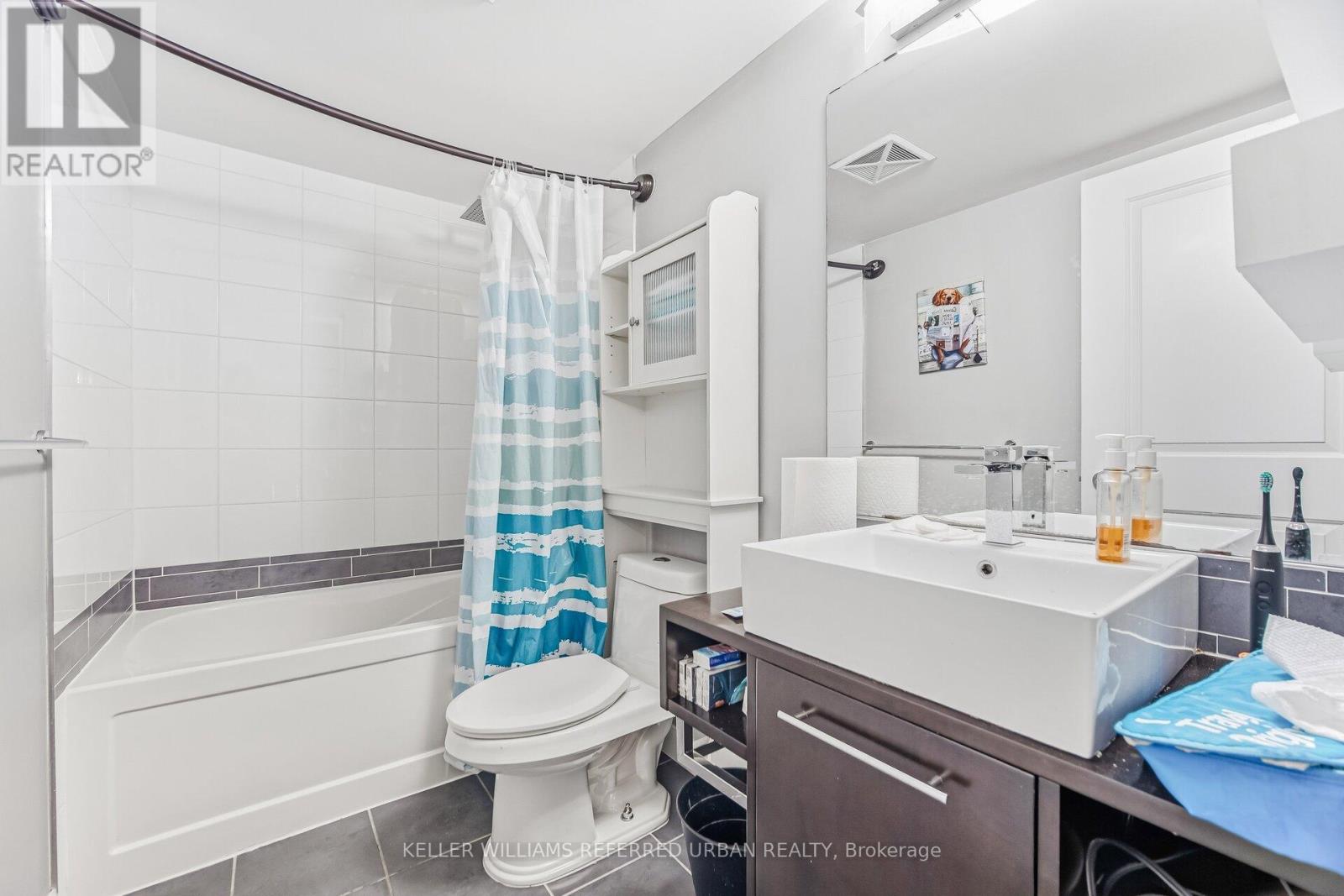 3203 - 25 Town Centre Court, Toronto (Bendale), Ontario  M1P 0B4 - Photo 9 - E12833050