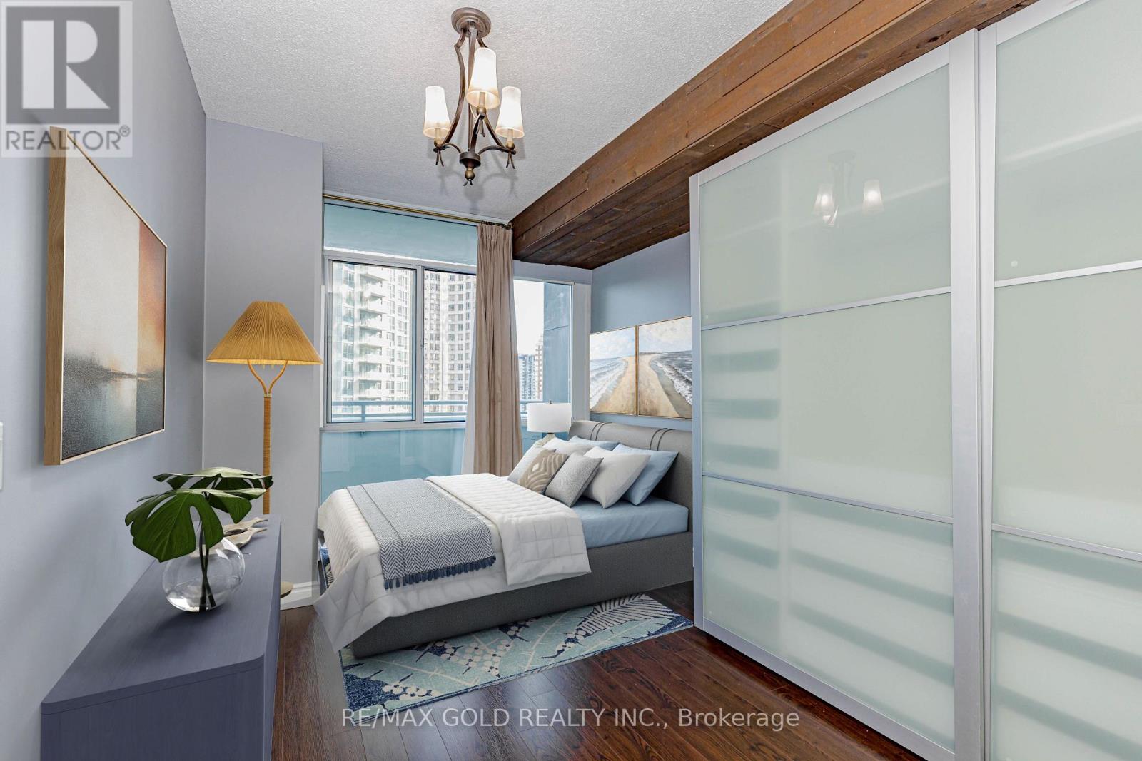 1106 - 220 Burnhamthorpe Road W, Mississauga, Ontario  L5B 4N4 - Photo 23 - W12863680