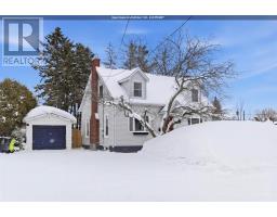 32 Salisbury AVE, Sault Ste. Marie, Ontario