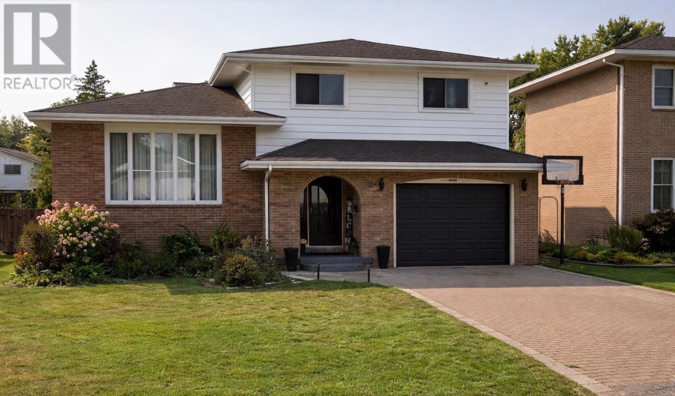 121 Centennial Ave, Sault Ste. Marie, Ontario  P6A 5B2 - Photo 2 - SM260492