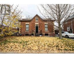 342 MARY STREET N, Oshawa, Ontario