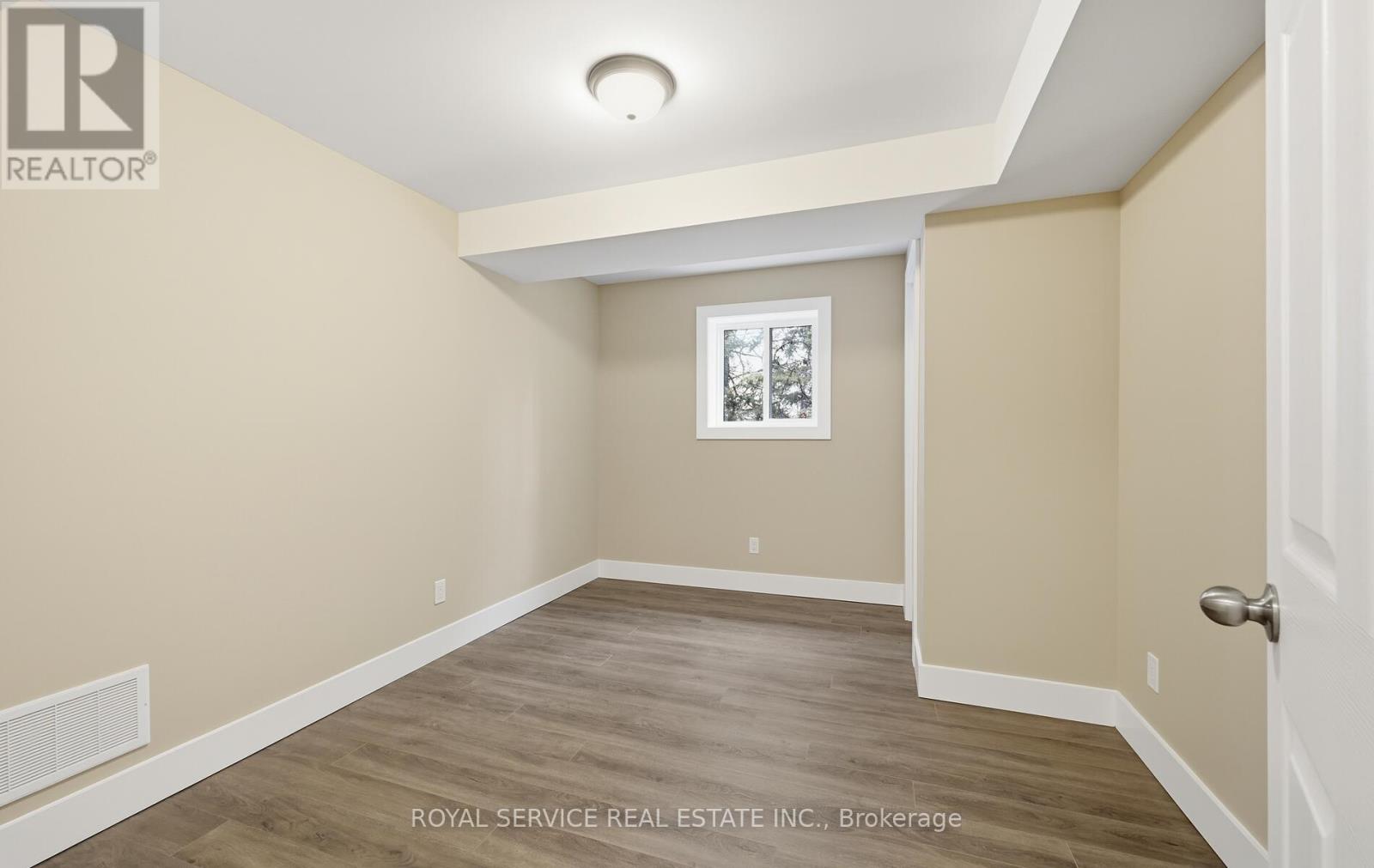 604 Fortye Drive, Peterborough, Ontario  K9K 2H3 - Photo 33 - X12895002