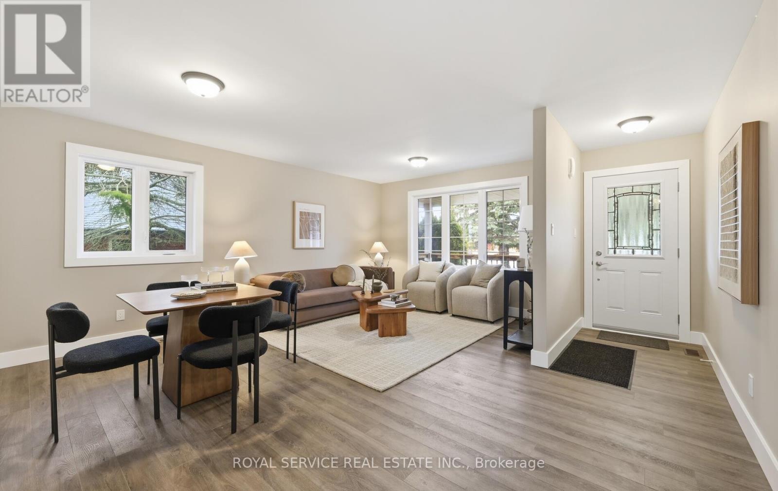 604 Fortye Drive, Peterborough, Ontario  K9K 2H3 - Photo 4 - X12895002