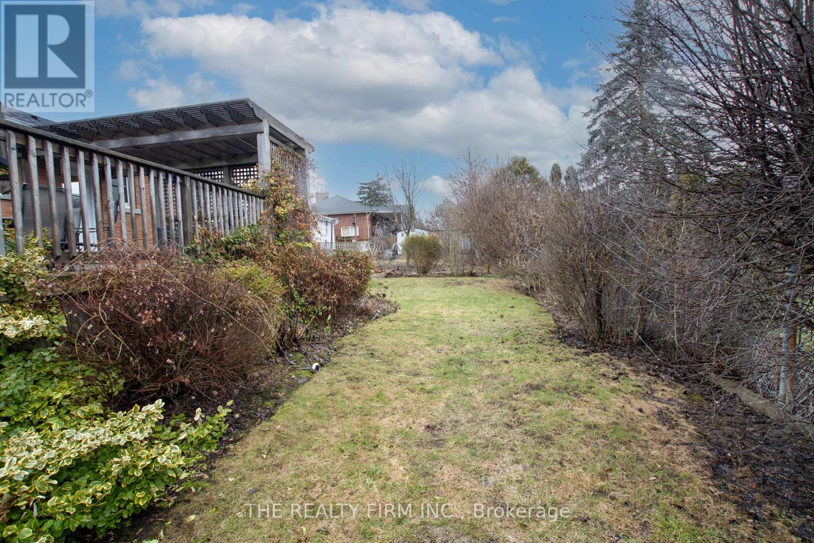 424 Base Line Road E, London South, Ontario  N6C 2P6 - Photo 37 - X12894992