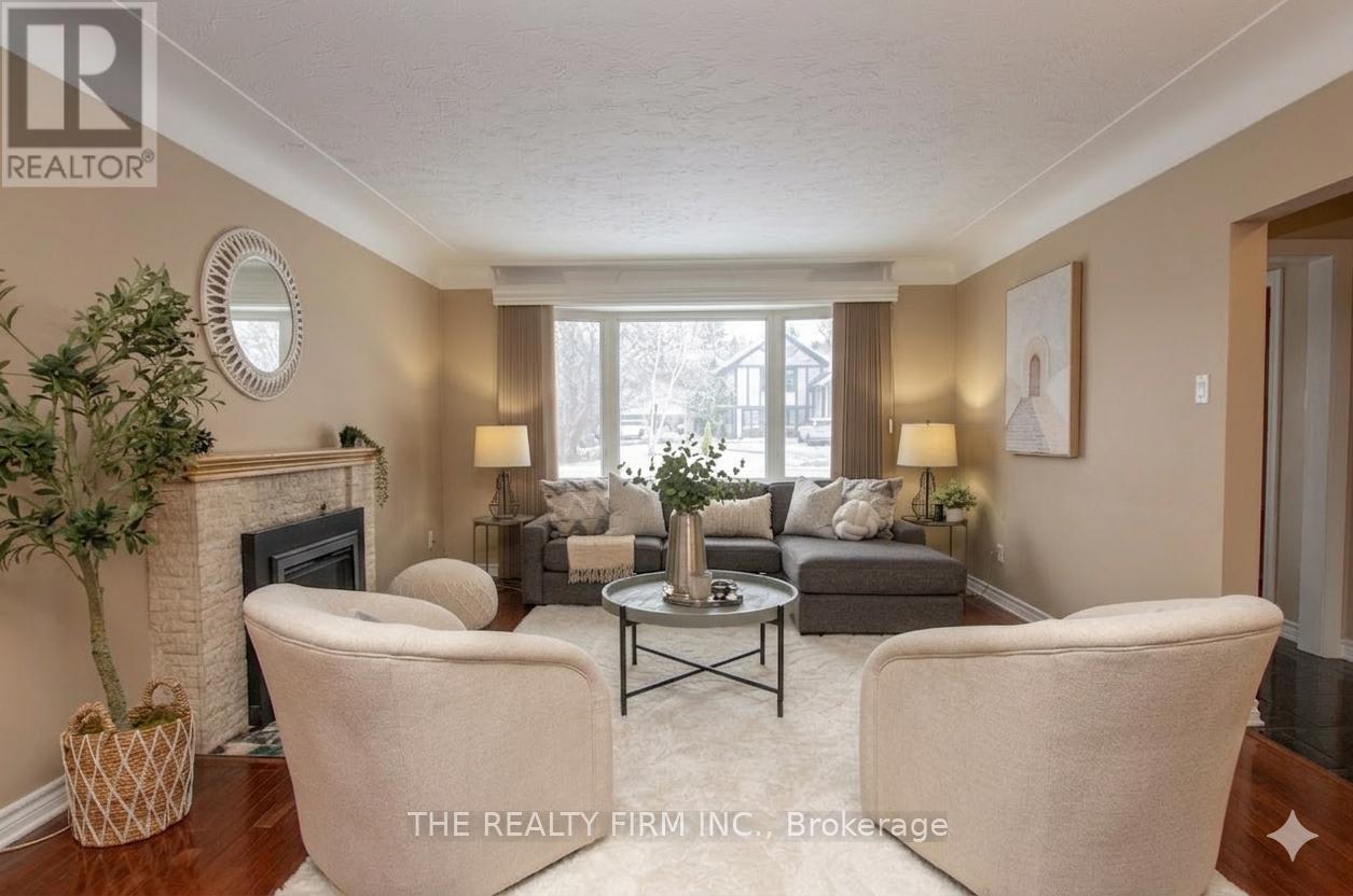 424 Base Line Road E, London South, Ontario  N6C 2P6 - Photo 7 - X12894992