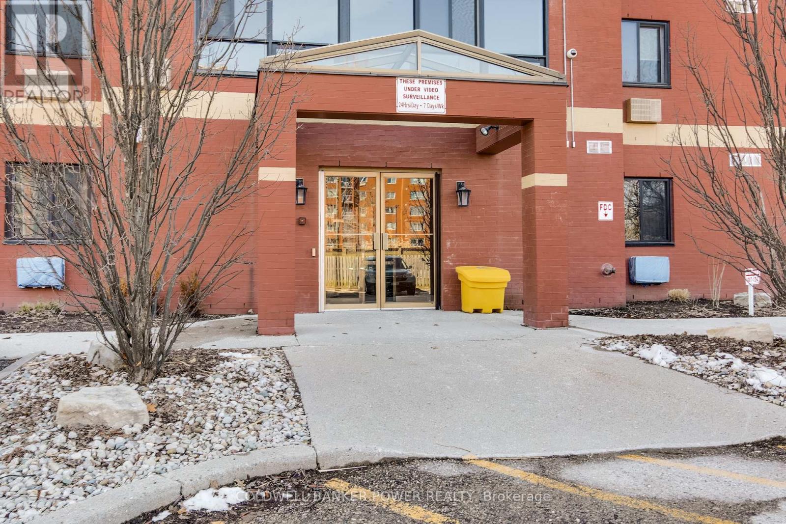 909 - 95 Base Line Road W, London South, Ontario  N6J 4X3 - Photo 2 - X12894998