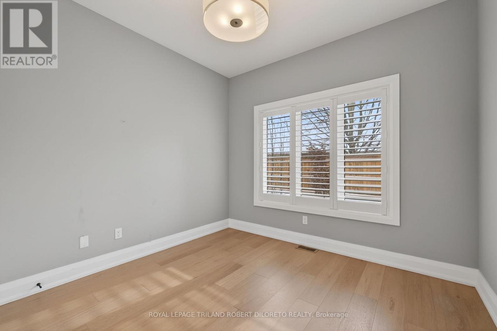 302 - 5 Wood Haven Drive, Tillsonburg, Ontario  N4G 0A8 - Photo 19 - X12895032