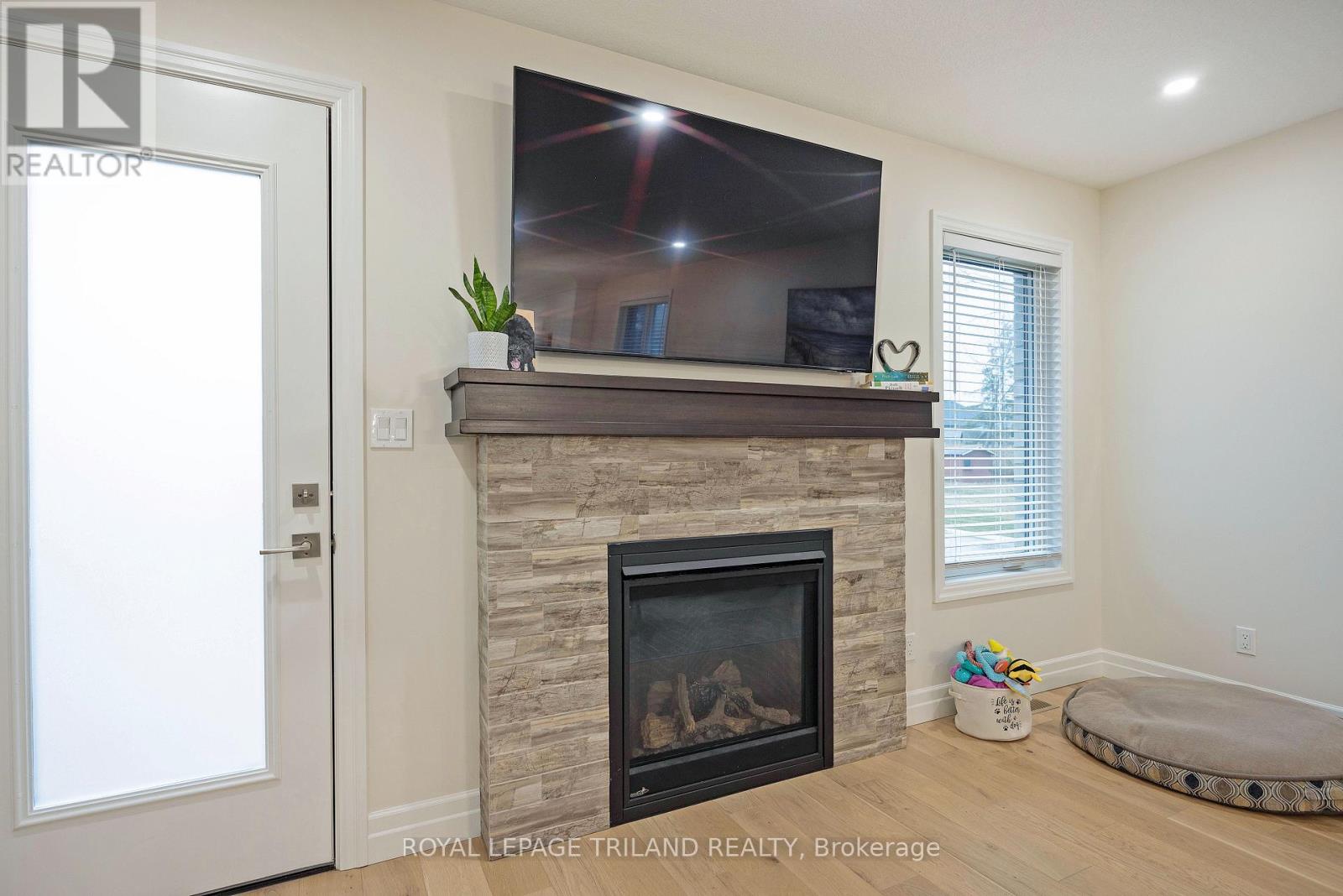 19.5 Park Avenue, St. Thomas, Ontario  N5R 4V5 - Photo 18 - X12895068