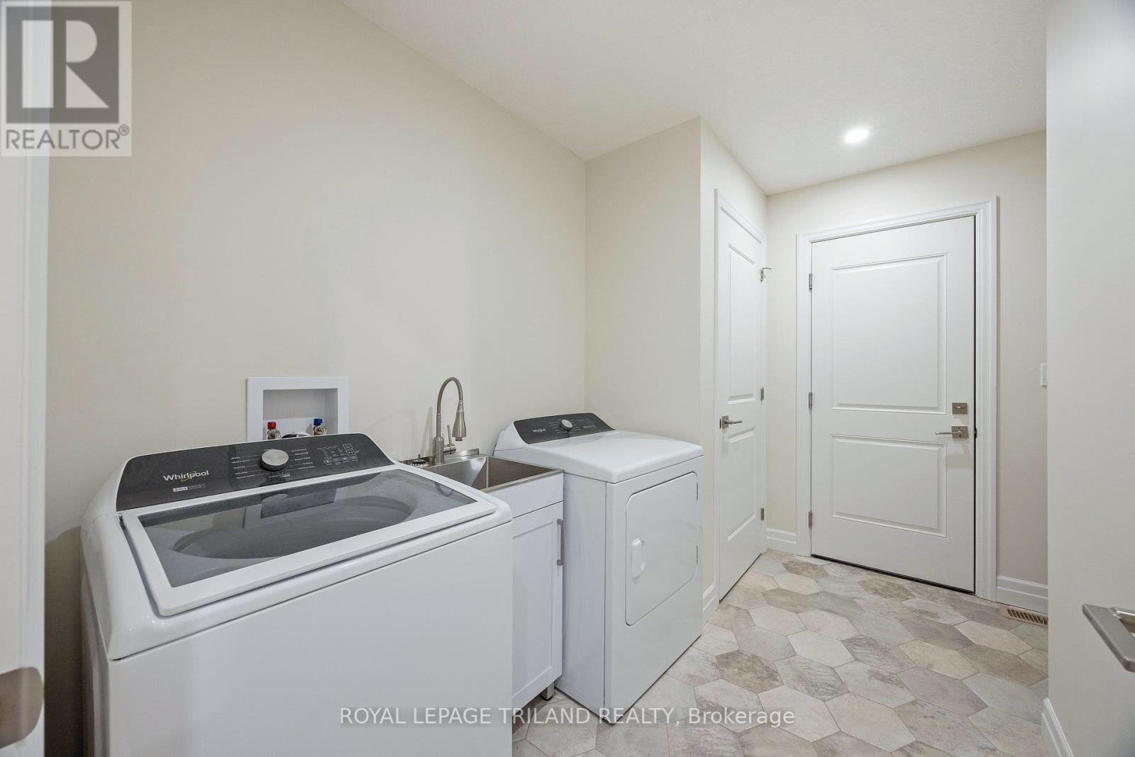 19.5 Park Avenue, St. Thomas, Ontario  N5R 4V5 - Photo 24 - X12895068