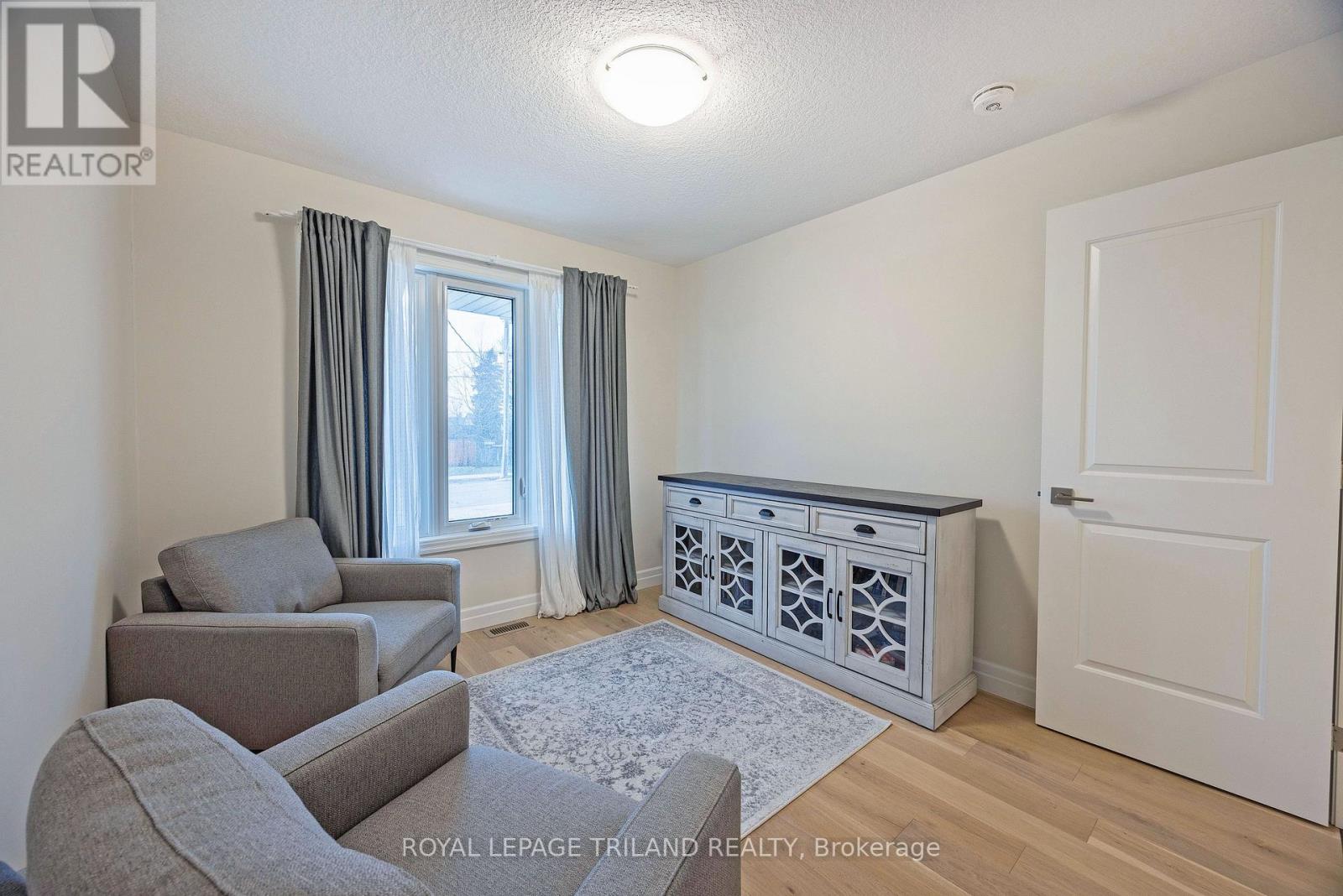 19.5 Park Avenue, St. Thomas, Ontario  N5R 4V5 - Photo 7 - X12895068