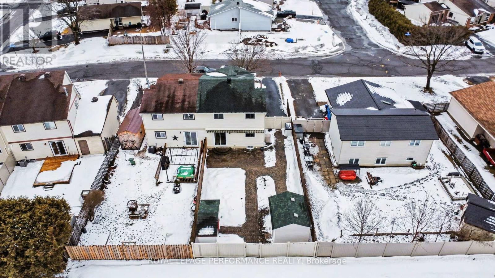 299 Mockingbird Drive, Ottawa, Ontario  K1E 2A4 - Photo 35 - X12895060