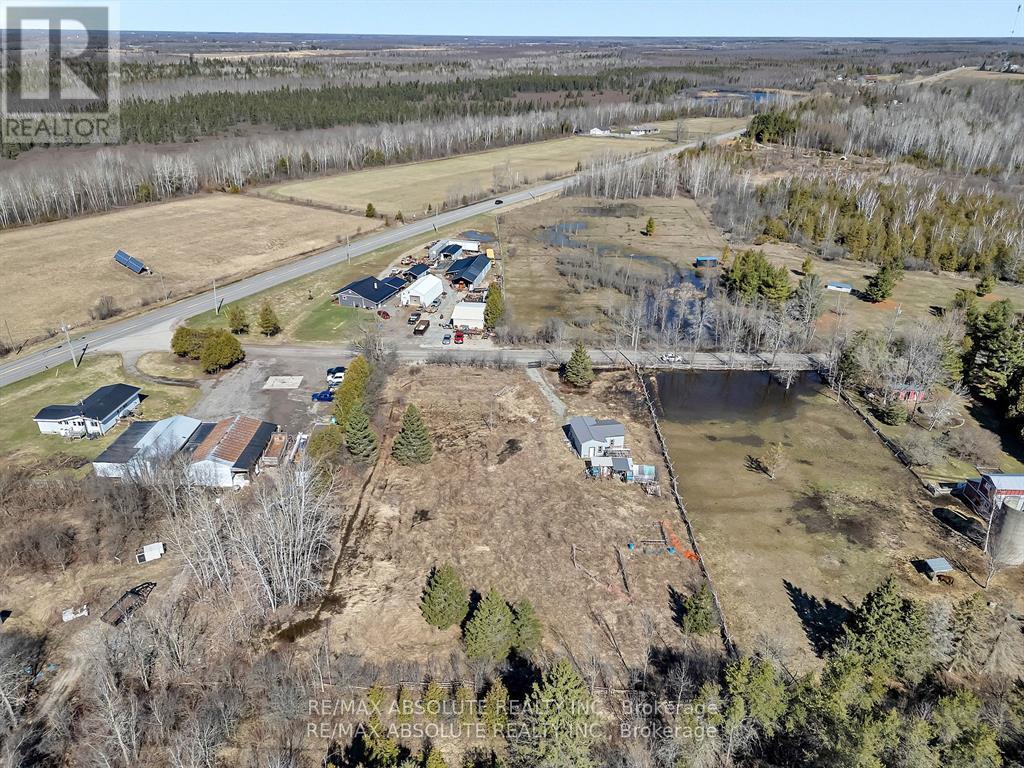 18 Wolford Centre Avenue, Merrickville-Wolford, Ontario  K0G 1N0 - Photo 9 - X12895114