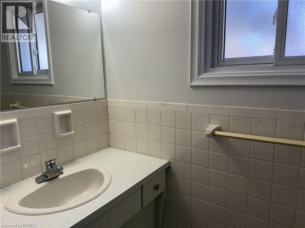 36 Graham Avenue Unit# 3, Brantford, Ontario  N3T 1C4 - Photo 22 - 40811548