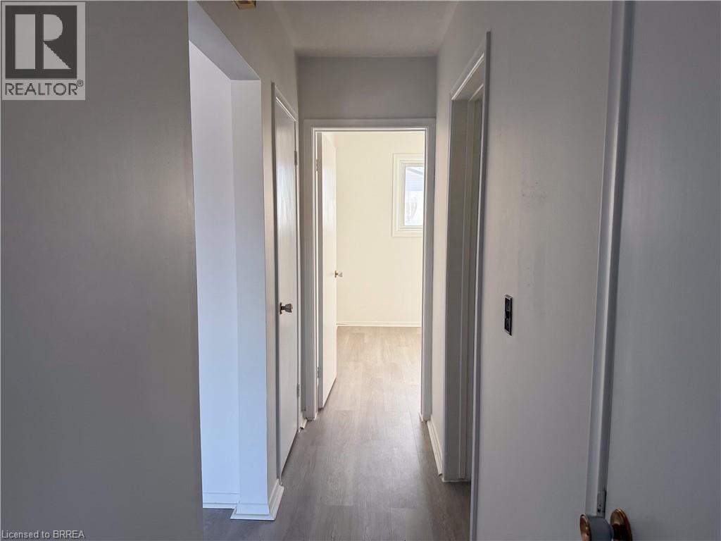 36 Graham Avenue Unit# 3, Brantford, Ontario  N3T 1C4 - Photo 14 - 40811548