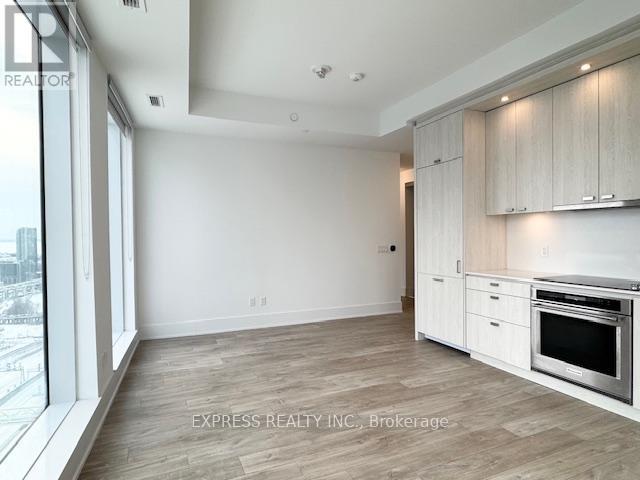 2312 - 470 Front Street W, Toronto, Ontario  M5V 0A6 - Photo 11 - C12895042