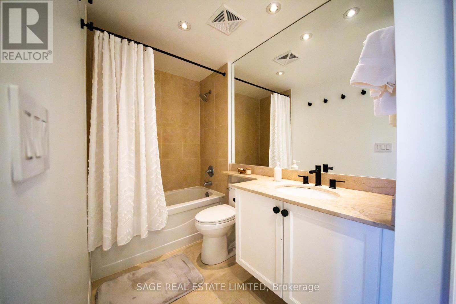 516 - 628 Fleet Street, Toronto, Ontario  M5V 1A8 - Photo 14 - C12895082