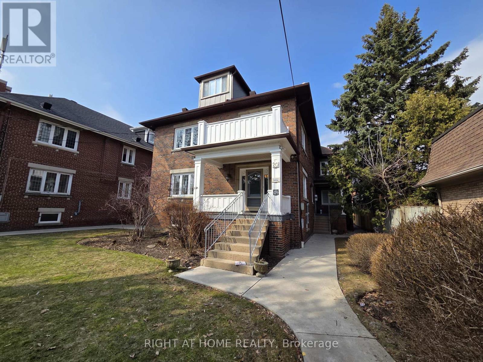 1 - 20 TEDDINGTON PARK AVENUE, Toronto, Ontario