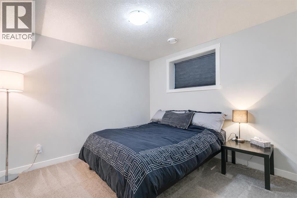 429 South Point Glen Sw, Airdrie, Alberta  T4B 4L1 - Photo 27 - A2293563