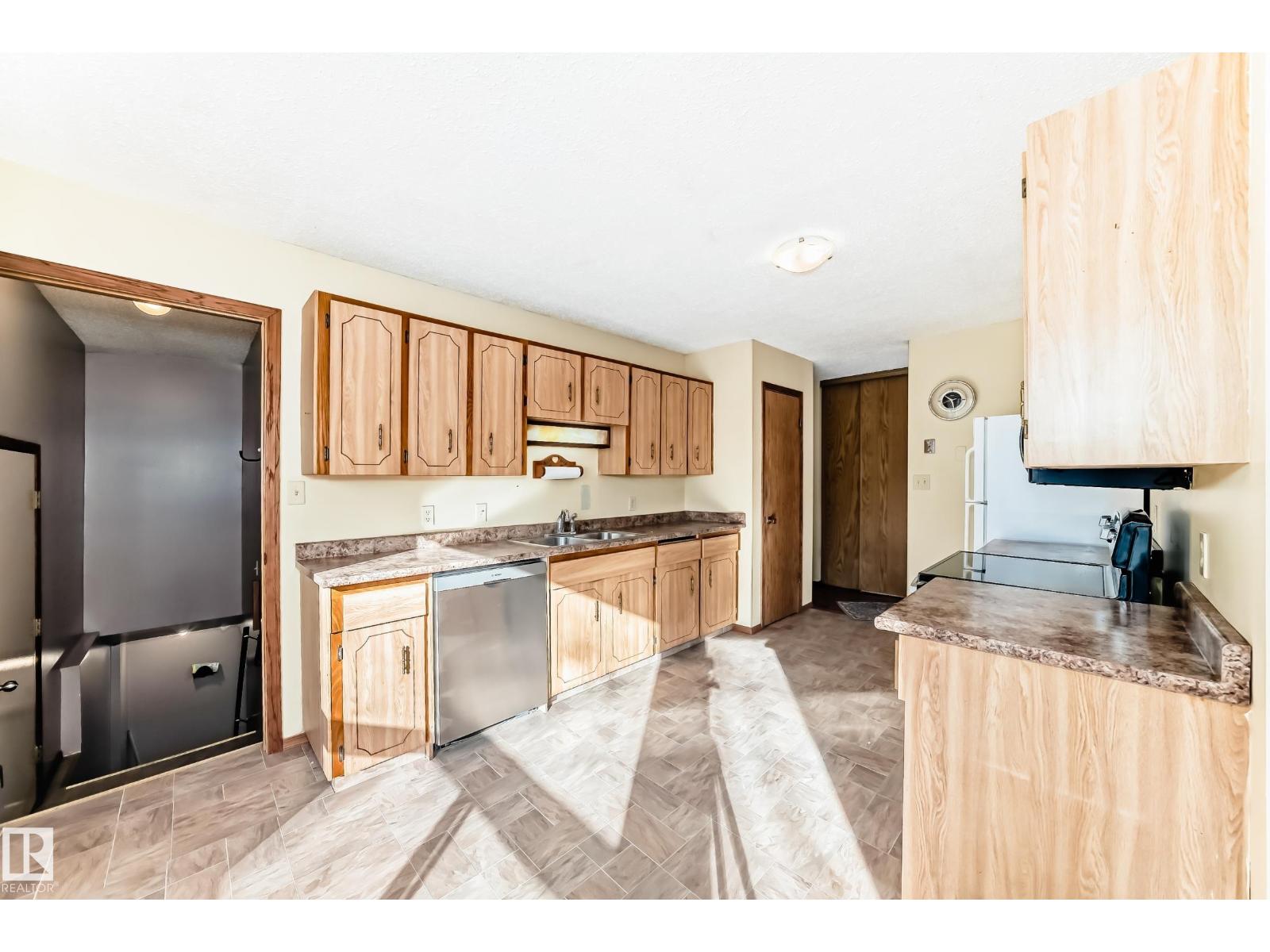 Unknown Address, ,    - Photo 15 - E4477921