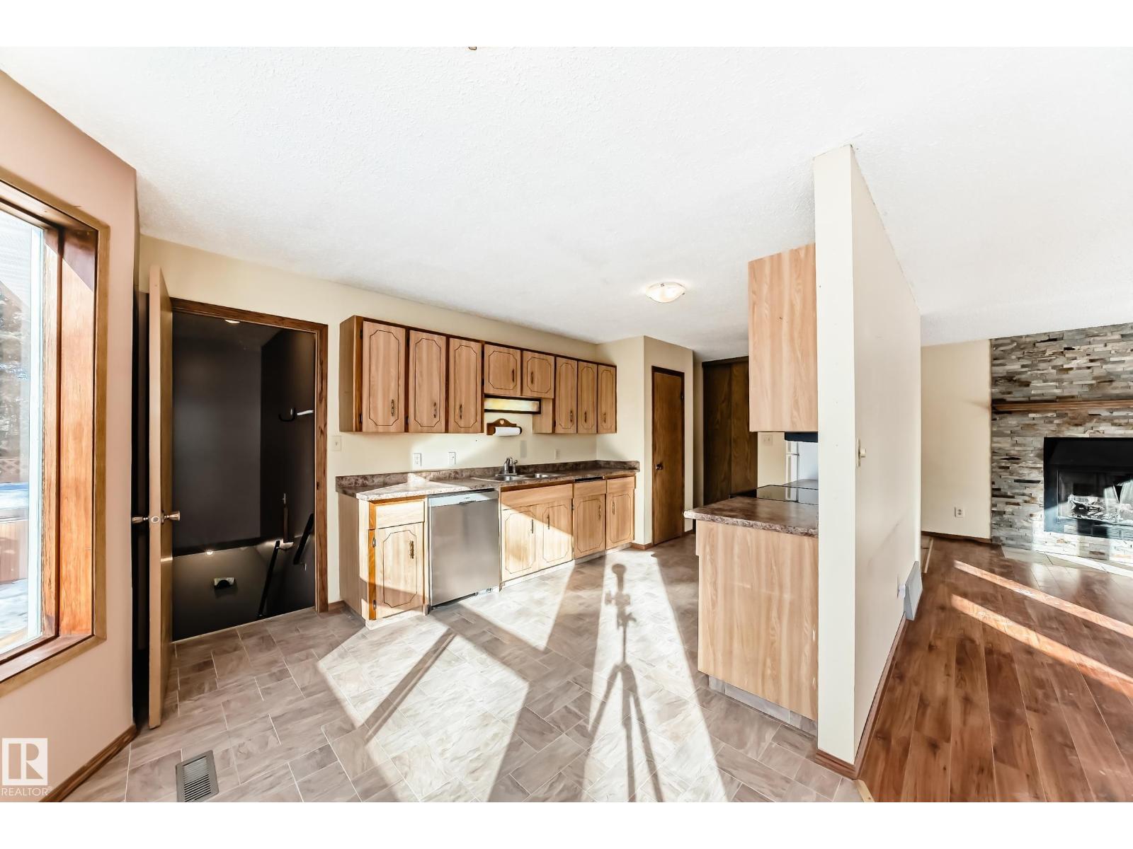 Unknown Address, ,    - Photo 18 - E4477921