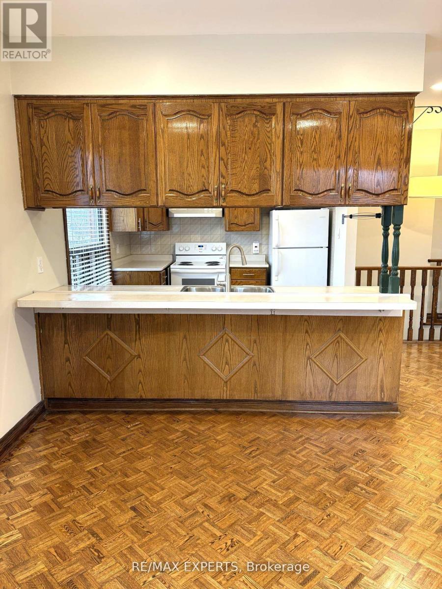 Unit A - 287 Sammon Avenue, Toronto, Ontario  M4J 1Z9 - Photo 6 - E12895026