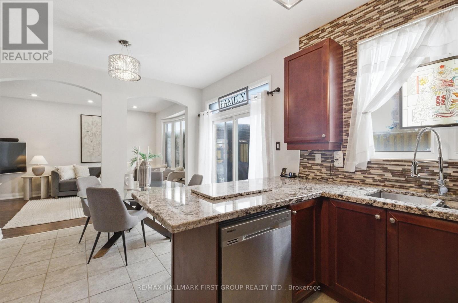 3 Abraham Court, Ajax, Ontario  L1Z 0A9 - Photo 12 - E12895074