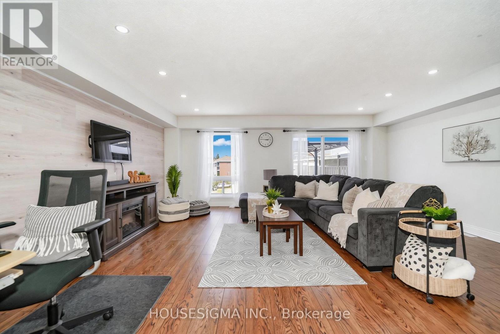 28 Kilgannon Avenue, Clarington, Ontario  L1E 3E1 - Photo 9 - E12895116