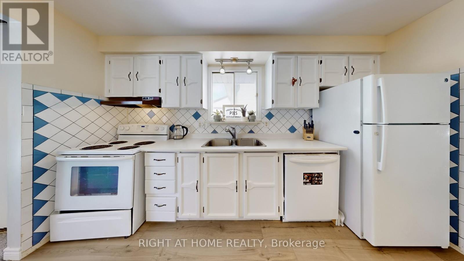 1265 Sunnybrae Crescent, Oshawa, Ontario  L1H 8E2 - Photo 10 - E12895128