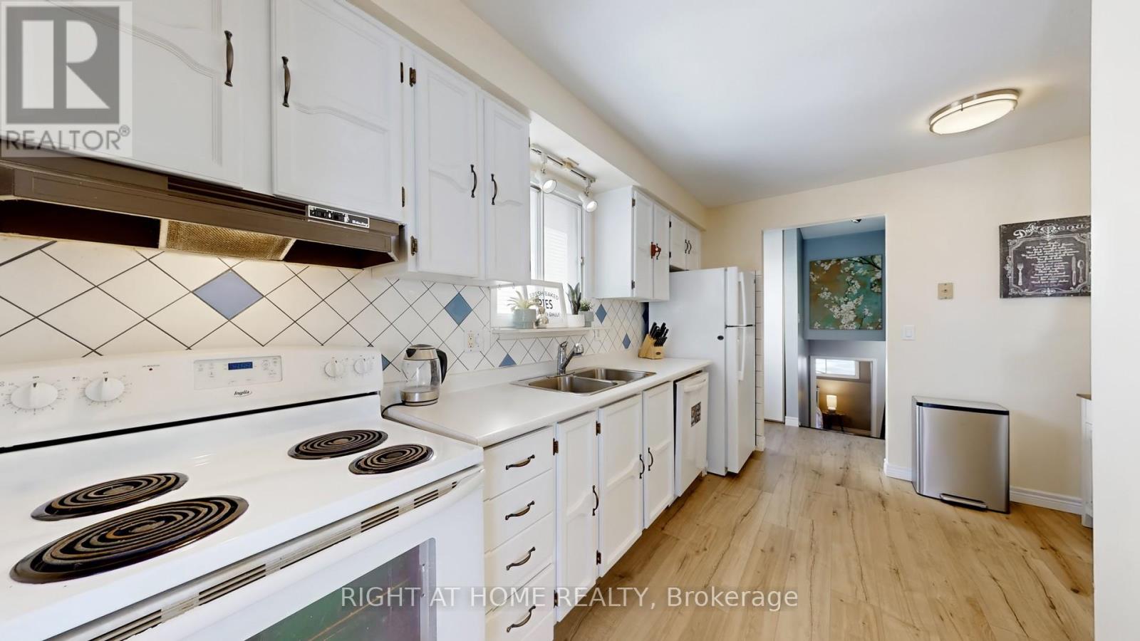 1265 Sunnybrae Crescent, Oshawa, Ontario  L1H 8E2 - Photo 11 - E12895128