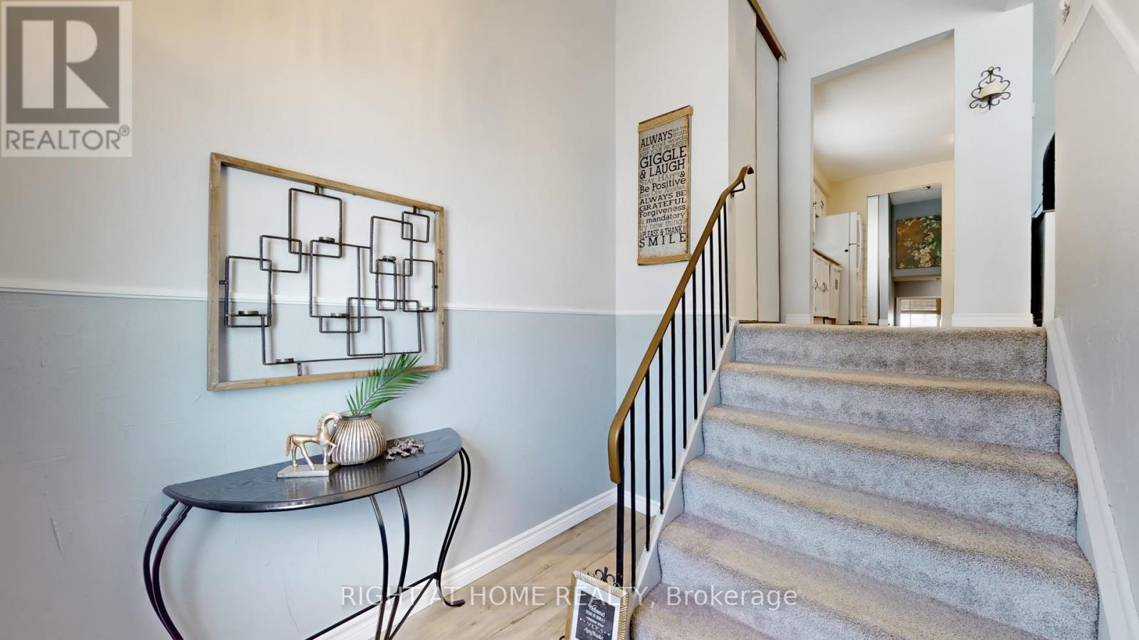 1265 Sunnybrae Crescent, Oshawa, Ontario  L1H 8E2 - Photo 2 - E12895128