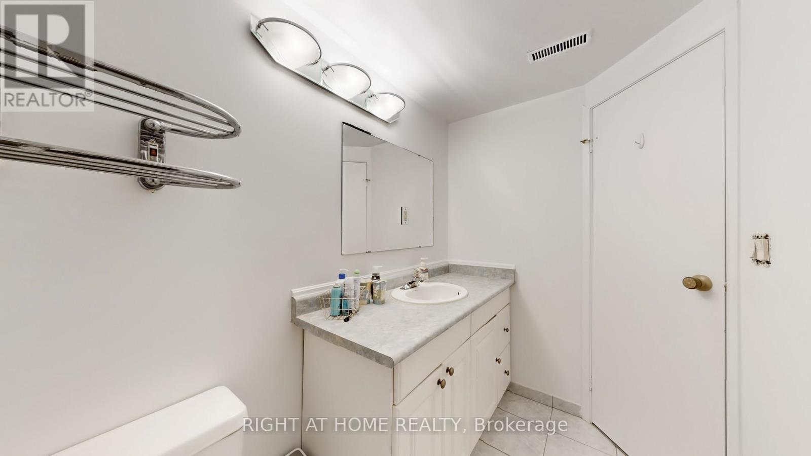 1265 Sunnybrae Crescent, Oshawa, Ontario  L1H 8E2 - Photo 25 - E12895128