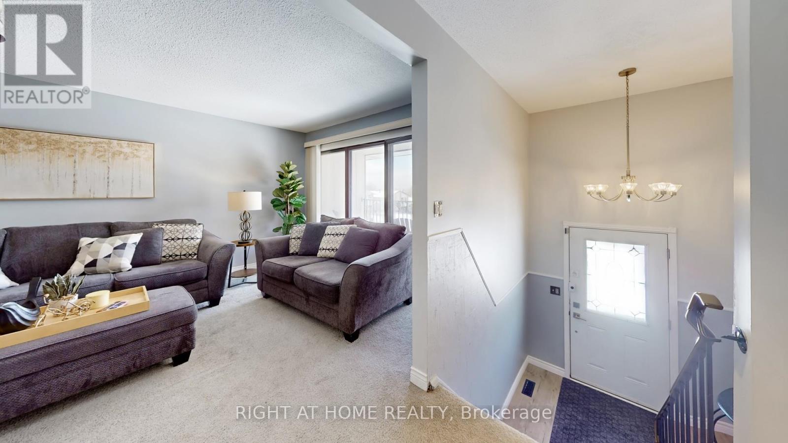 1265 Sunnybrae Crescent, Oshawa, Ontario  L1H 8E2 - Photo 3 - E12895128