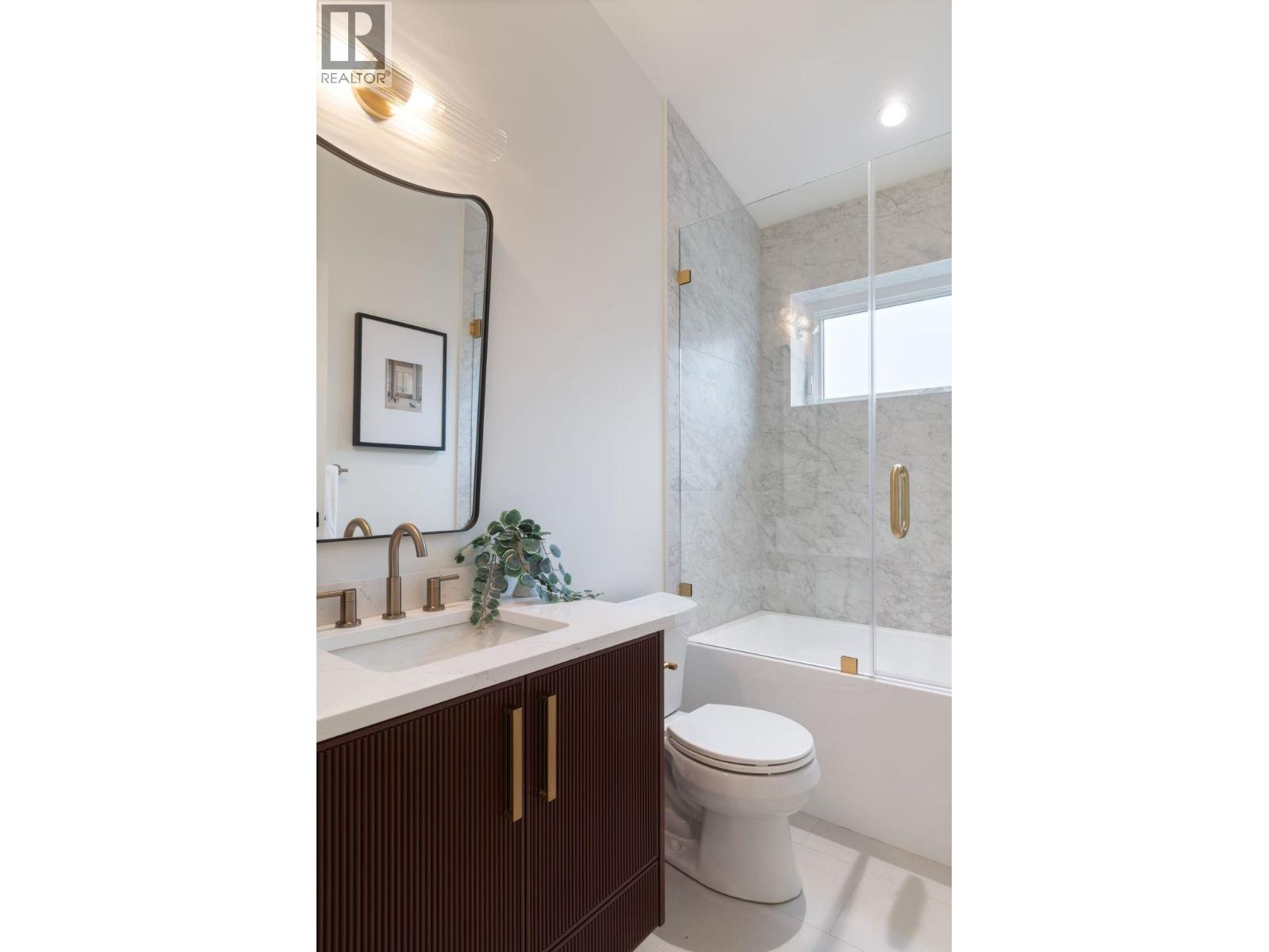 2 2539 Grant Street, Vancouver, British Columbia  V5K 3G6 - Photo 28 - R3101007