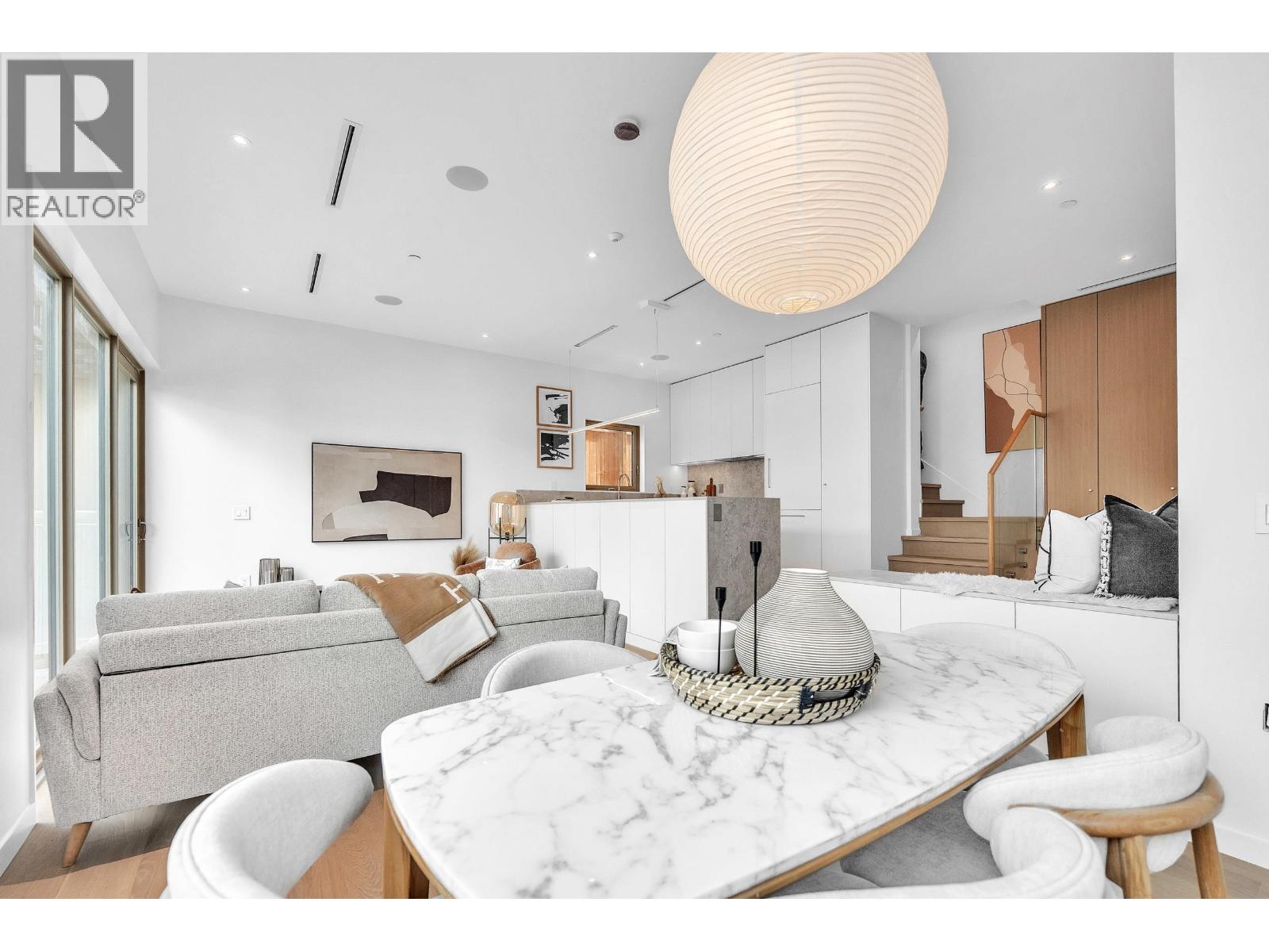 2 2915 E 5th Avenue, Vancouver, British Columbia  V5M 1N6 - Photo 17 - R3101017