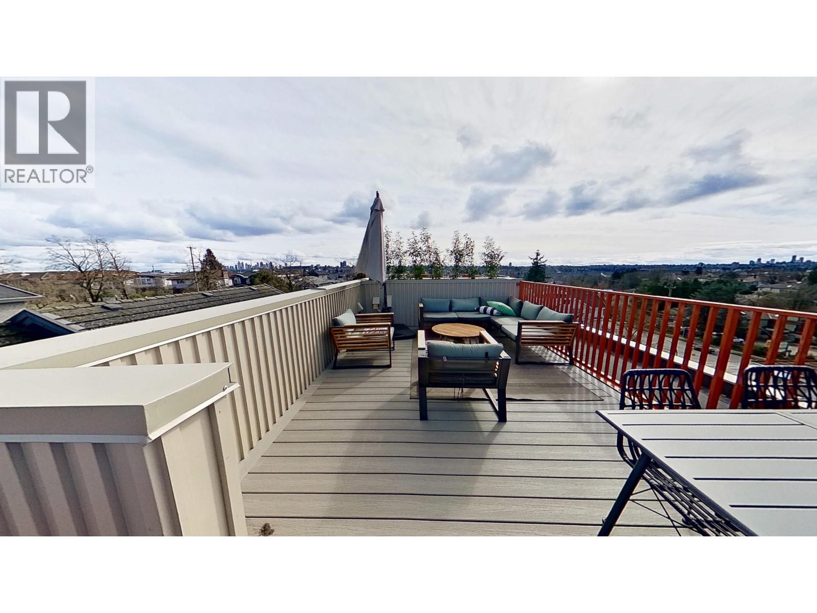 2 2915 E 5th Avenue, Vancouver, British Columbia  V5M 1N6 - Photo 35 - R3101017