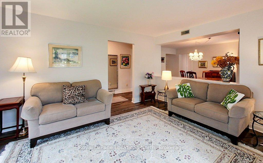 115 Robinson Street, Collingwood, Ontario  L9Y 3M2 - Photo 7 - S12895016