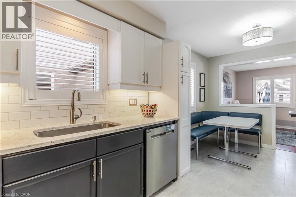 685 Coldstream Drive, Waterloo, Ontario  N2V 2J1 - Photo 14 - 40806205