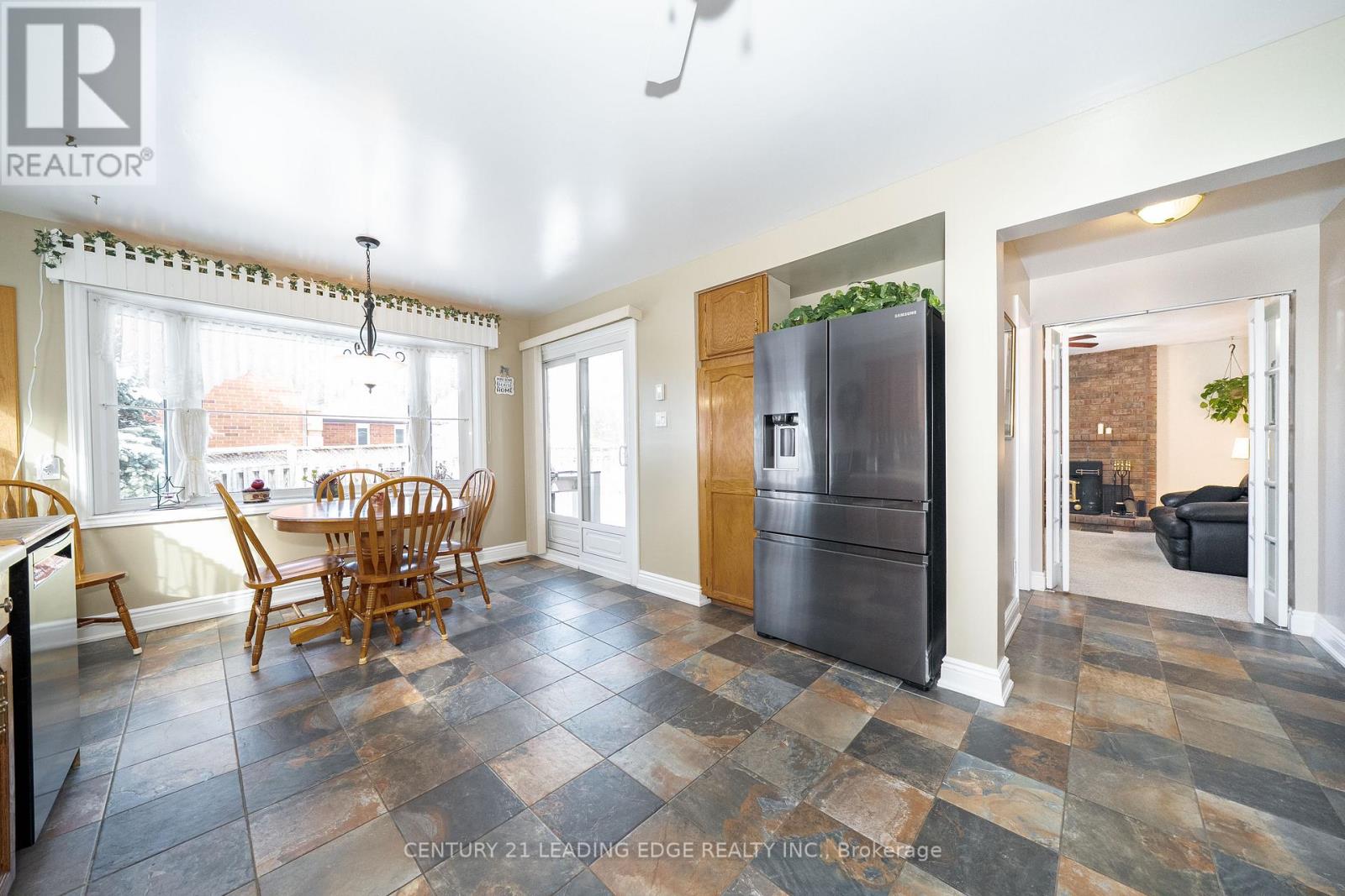 283 Debborah Place, Whitchurch-Stouffville, Ontario  L4A 5C5 - Photo 13 - N12895008