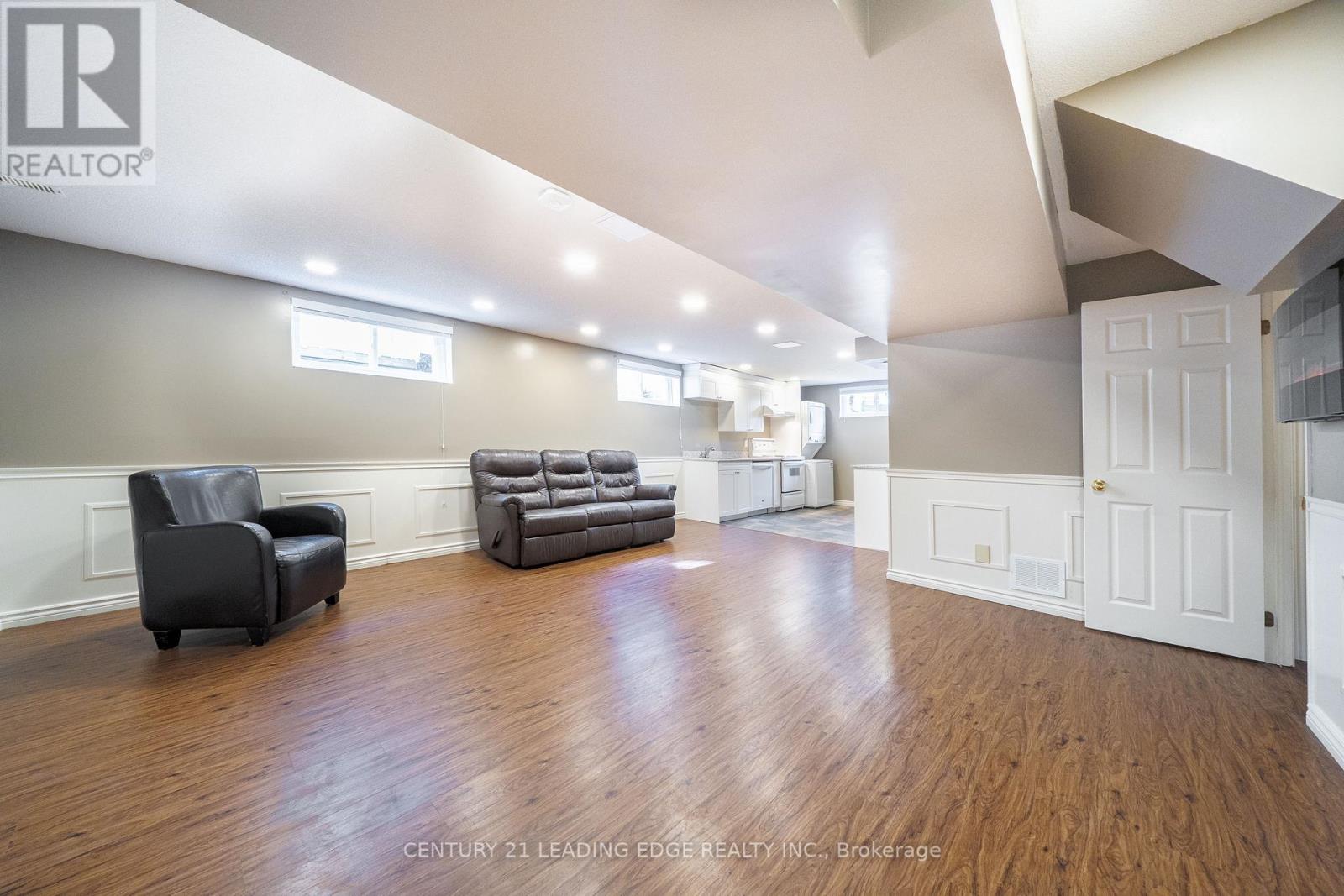 283 Debborah Place, Whitchurch-Stouffville, Ontario  L4A 5C5 - Photo 31 - N12895008