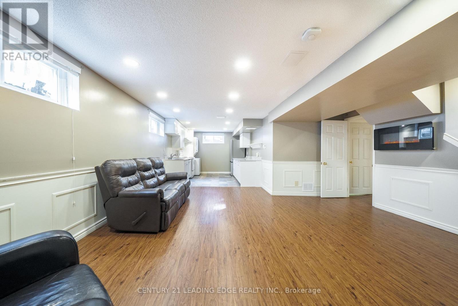 283 Debborah Place, Whitchurch-Stouffville, Ontario  L4A 5C5 - Photo 32 - N12895008