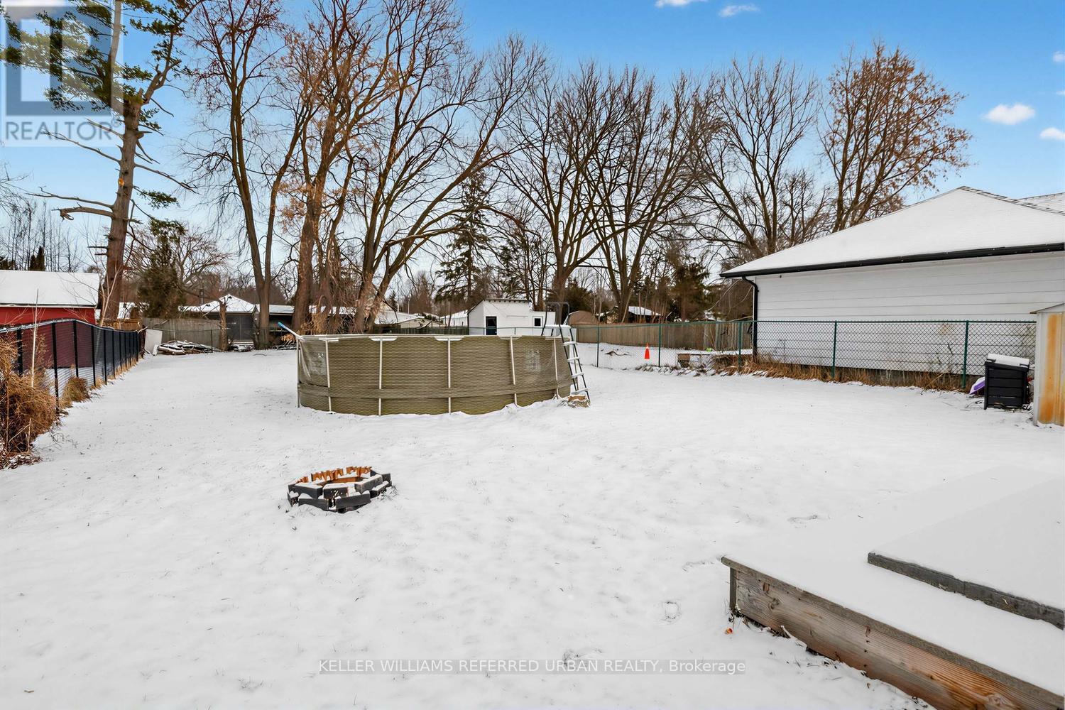 208 Bayview Avenue, Georgina (Keswick South), Ontario  L4P 2T2 - Photo 7 - N12895010
