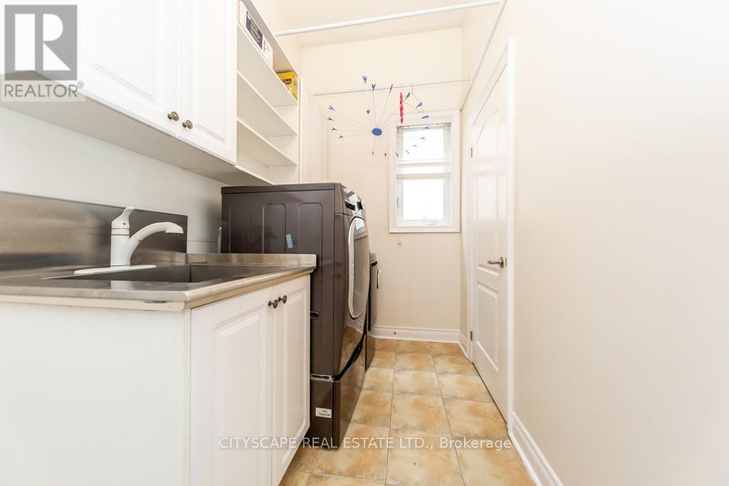 136 Manley Avenue, Whitchurch-Stouffville, Ontario  L4A 0C5 - Photo 20 - N12895018