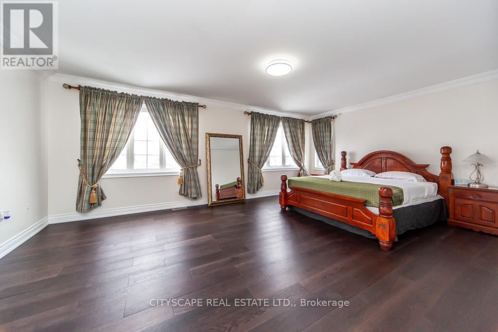 136 Manley Avenue, Whitchurch-Stouffville, Ontario  L4A 0C5 - Photo 23 - N12895018